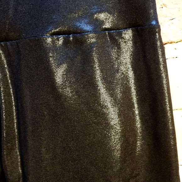 NEW GREATER THAN SPORTS Liquid Leggings in Black - Picture 4 of 8